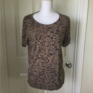 Allison Izu Top t shirt high low size Large brown tan